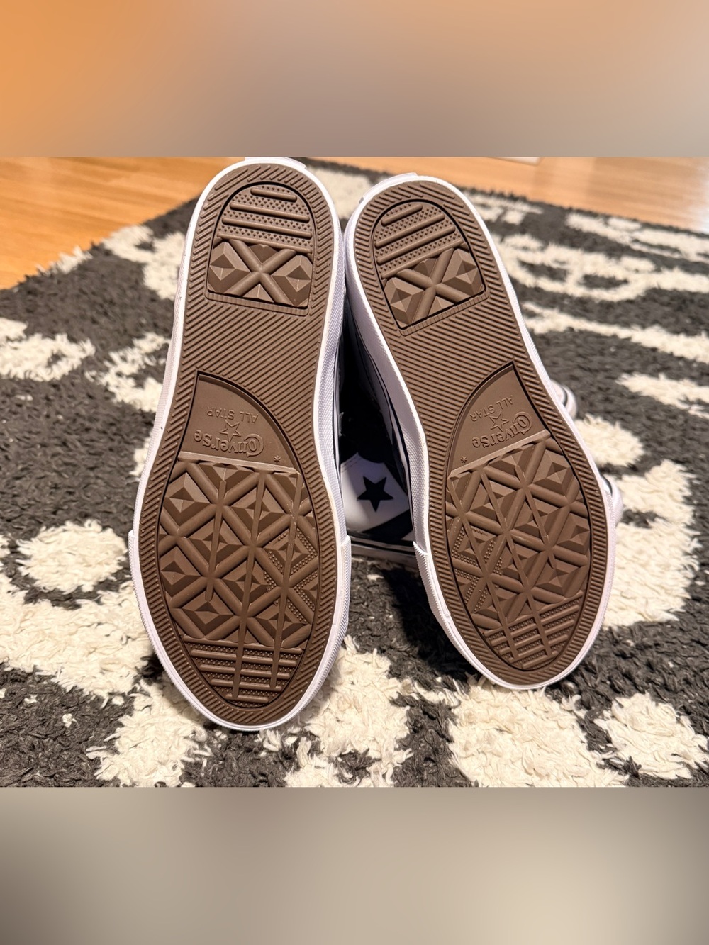 Converse Boys Sneaker Bundle Like New!!! - Picture 11 of 12